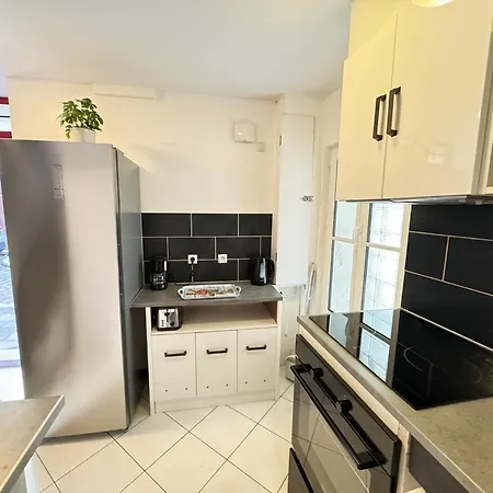Orb 1 Etage Apartment